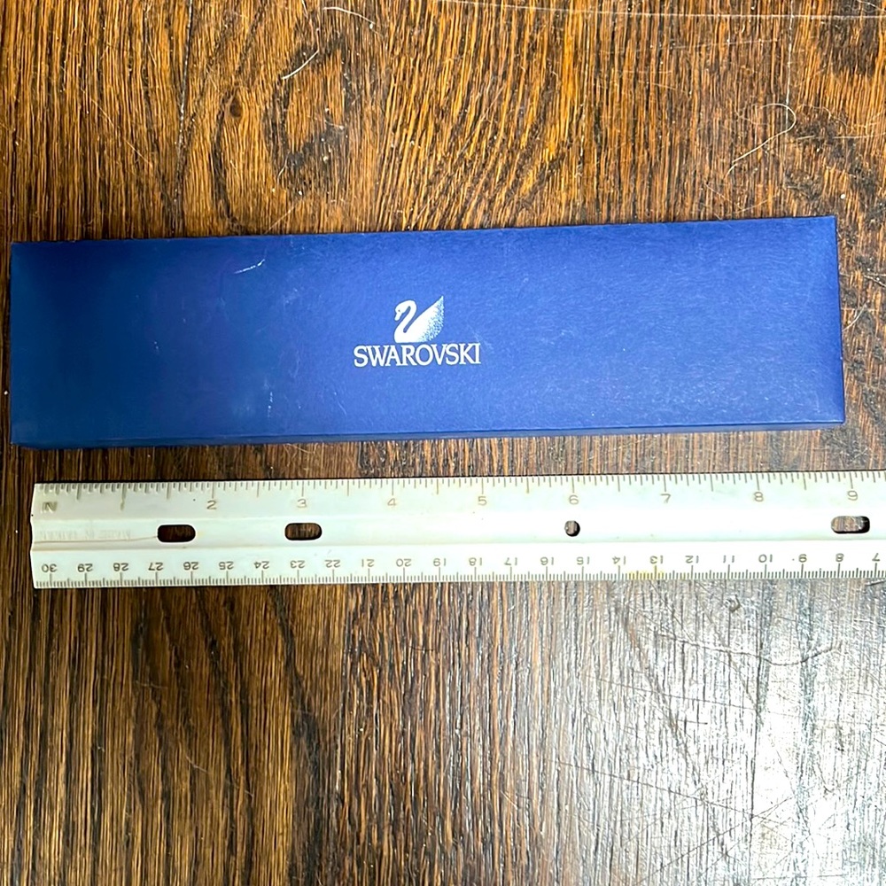 Swarovski necklace box